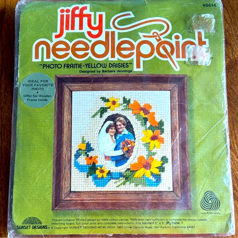 Vintage 1978 Jiffy Needlepoint Kit, Photo Frame Yellow Daisies 5614 NEW Fits 5x5